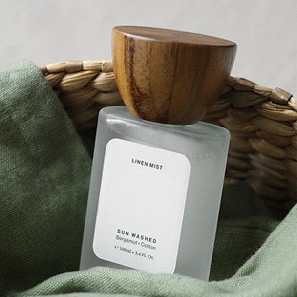 木(mù)蓋扁方磨砂香水(shuǐ)噴霧瓶