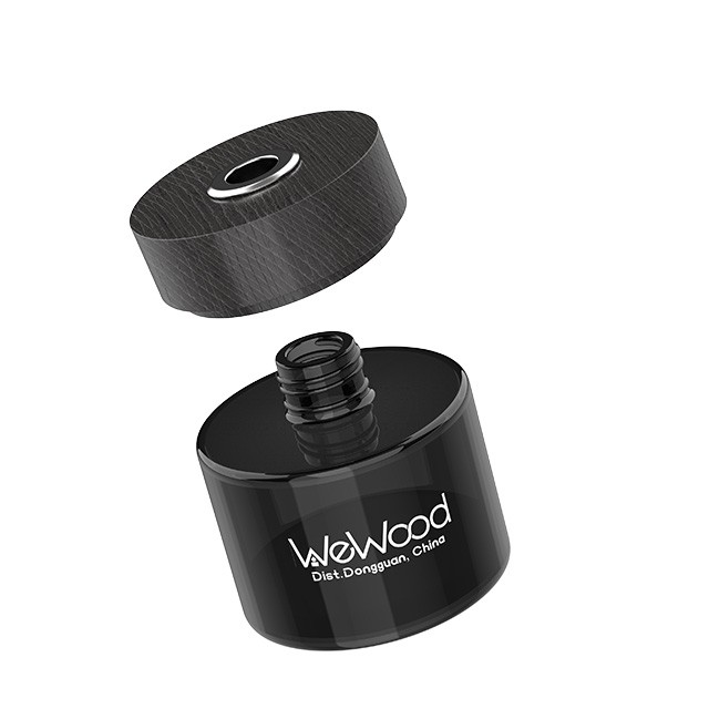 彩色玻璃木(mù)蓋藤條香薰瓶