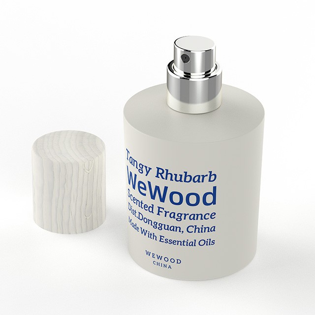 白(bái)色木(mù)蓋玻璃香水(shuǐ)瓶