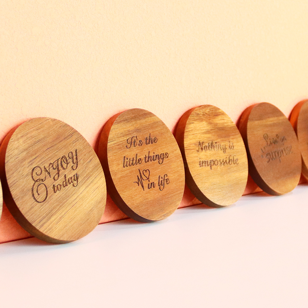 激光(guāng)實木(mù)杯墊套裝帶收納架