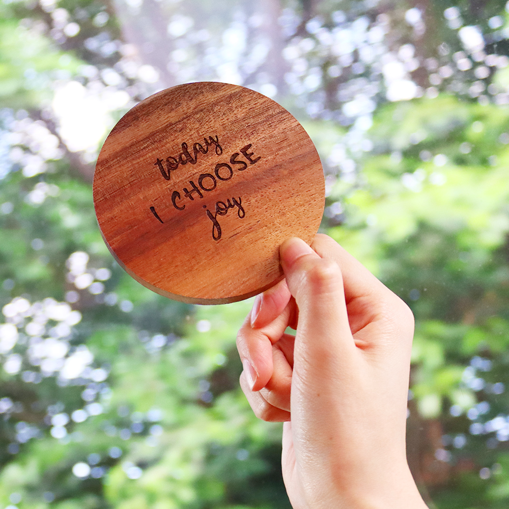 激光(guāng)實木(mù)杯墊套裝帶收納架