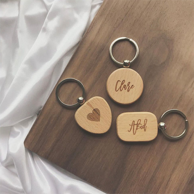 定制(zhì)Logo創意榉木(mù)鑰匙圈