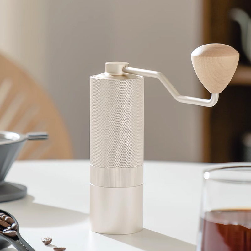 手搖咖啡機(jī)木(mù)質手柄
